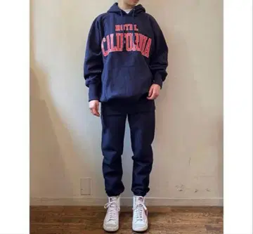 OSHIMA REI Hotel California 후드티 kin