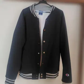 새상품급 챔피온 블루종 네이비