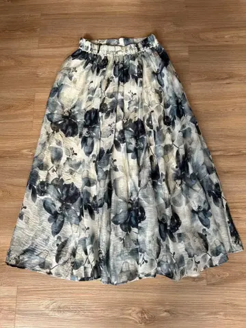 수채화풍 플라워 무늬 롱 스커트 허리밴딩 하늘하늘