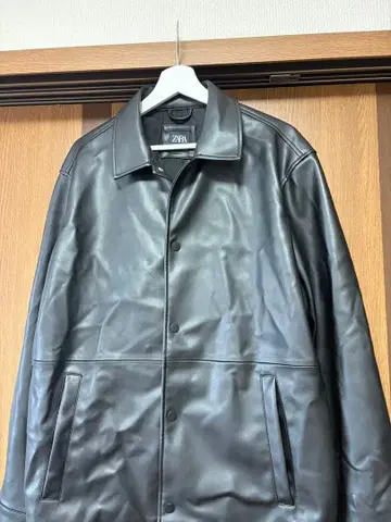 ZARA 블랙 가죽 자켓