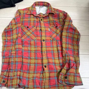 BLUE 체크 무늬 플란넬 셔츠