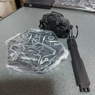 핫토이즈 터미네이터 DX10 받침대 새상품 탈부착