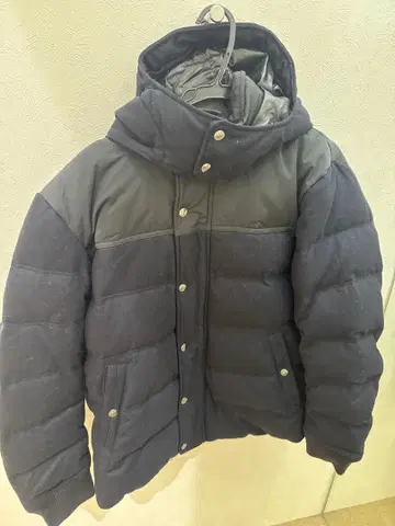UNIQLO 네이비 후드 부착 다운 자켓 XL