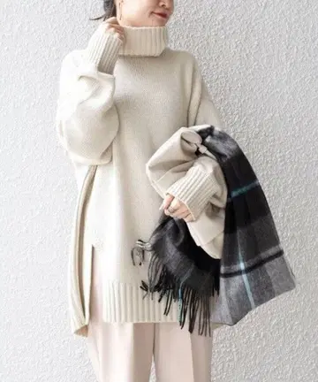 ships 쉽스 터틀넥 니트