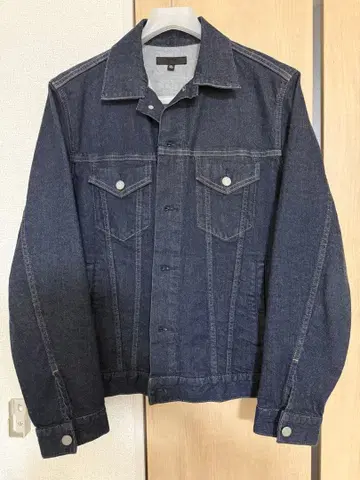 UNIQLO 다크 블루 데님 자켓