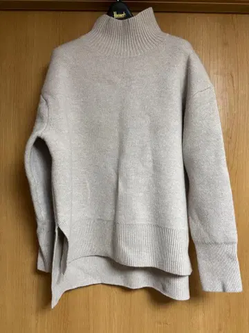 플라스테 울 플레이팅 터틀넥 스웨터 (긴팔) 사이즈 M