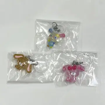 산리오 캐릭터즈 윳토메지루시 액세서리 3개