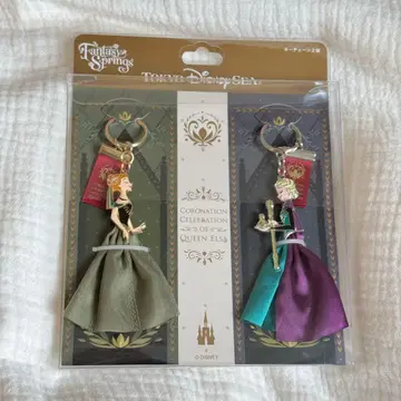 도쿄디즈니씨 엘사 아나 키링 2개 세트