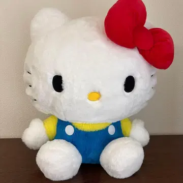 키티 봉제 인형