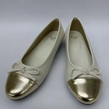 Fin 리본 플랫슈즈 아이보리 24cm