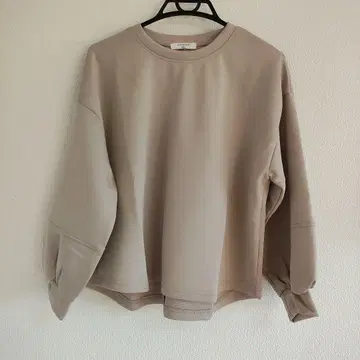 SM2 종이상자 숏 기장 풀오버