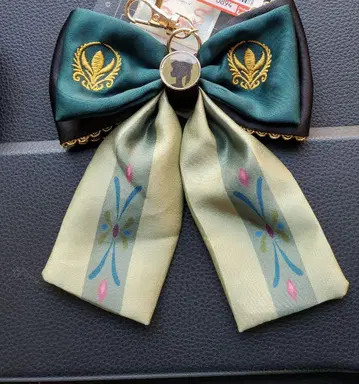 새상품 안나 Frozen 리본형 키링 시마무라