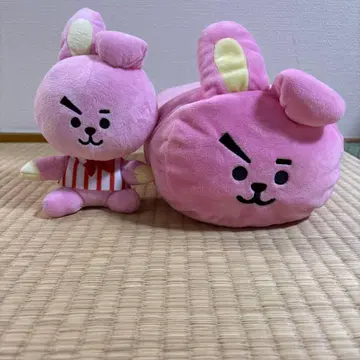BT21 COOKY 봉제 인형과 쫀득쫀득한 것