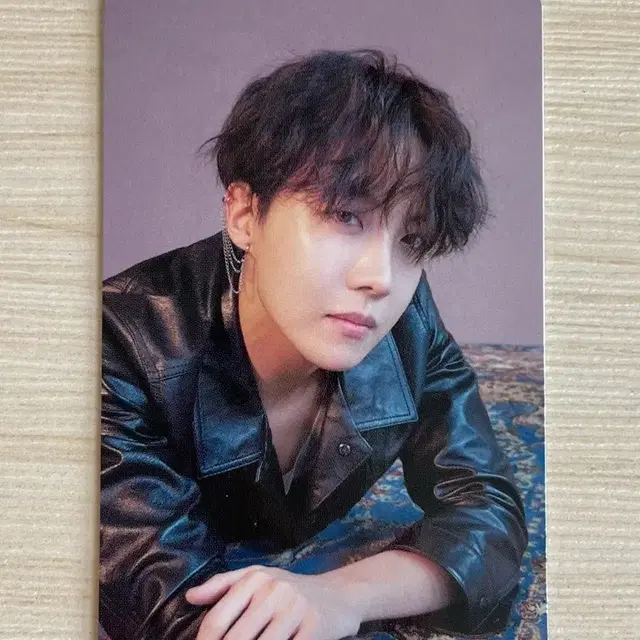 J-HOPE 호석 / 방탄소년단 LOVE YOURSELF TEAR O