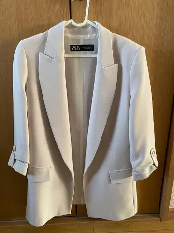 ZARA 테일러드 자켓 거의 미사용