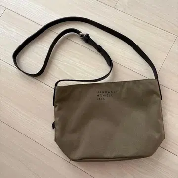 ARGARET HOWELL idea 숄더백