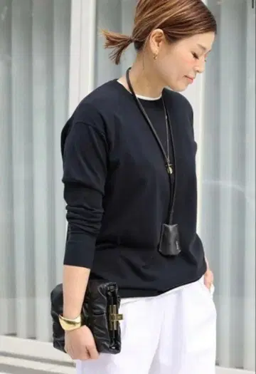 두지엠 클라세 FF grace 크루넥 오버 풀오버