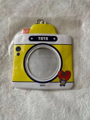 BT21 TATA 카메라형 배지 케이스