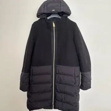 Herno 블랙 후드 부착 울 절개 다운 자켓