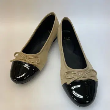 Fin 리본 플랫슈즈 베이지 24cm