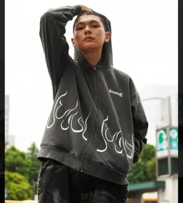 서플라이어 후디 파이어 로고