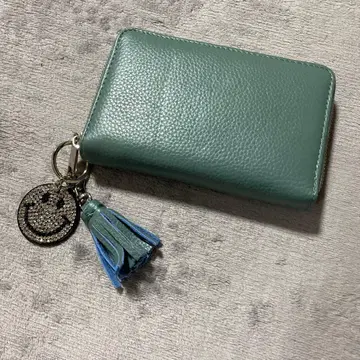 이단 접이식 지갑 스마일리 참 포함