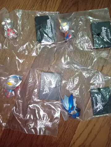 울트라맨 피규어