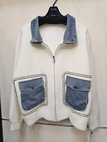 [ 새상품 ] 데님 포켓 부착 니트 가디건 M~L