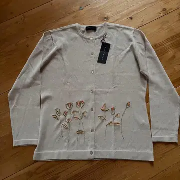 ASSEMBLE 꽃무늬 자수 긴팔 가디건