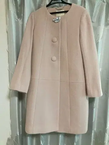 Debut de Fiore 코트