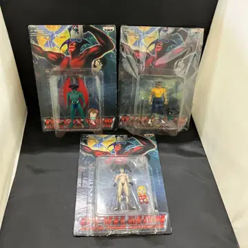 데빌맨 피규어 3체 세트