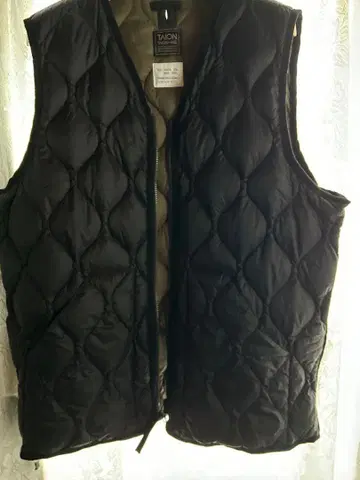 미사용 새상품 TAION 타이온 다운 베스트 size 3XL