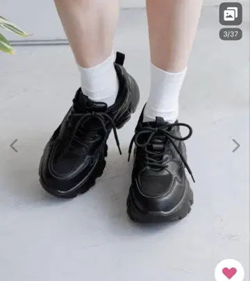 로리즈팜 볼륨 스니커즈 M(24) 블랙