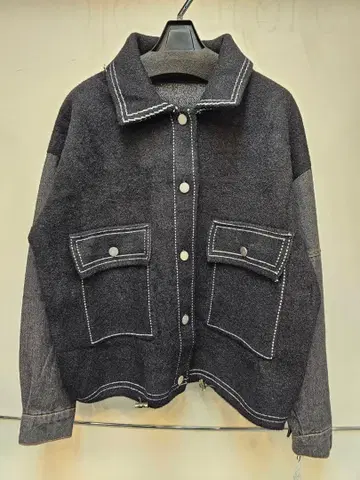 [ 새상품 ] 데님 도킹 배색 스티치 니트 자켓 M~L