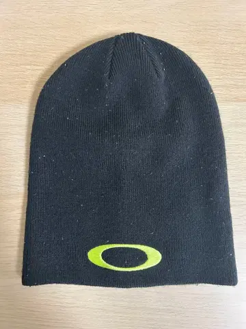 Oakley 블랙 니트 모자 비니
