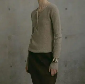 ETRE TOKYO 헨리넥 캐시미어 니트 풀오버