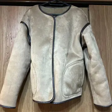 리버서블 무스탕 코트!