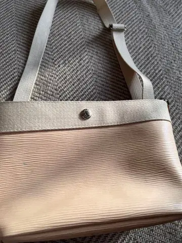 탑카피 베이지 스트라이프 숄더백