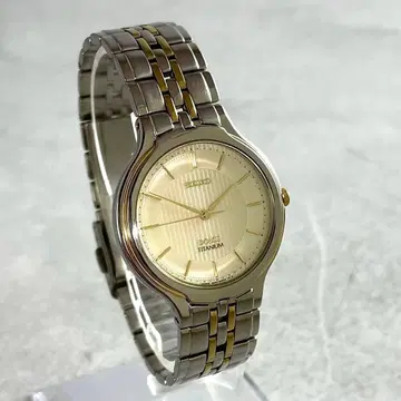 컨디션 최상 세이코 돌체 티타늄 손목시계 골드 실버 남성용 작동