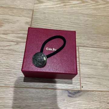 [ 새상품급 ] CALEE 콘초 머리끈 이글 Brass