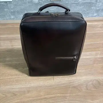 마더하우스 앤티크 스퀘어 백팩