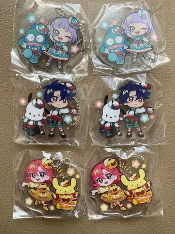 비밀의 아이프리 x 산리오 캐릭터즈 아크릴 키링