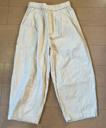 휴일과 시 뉴 모자 꽁지 팬츠 '코듀로이' 아이보리