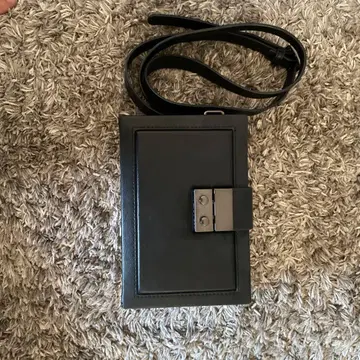 블랙 가죽풍 숄더백