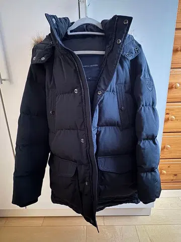 TOMMY 퍼 후드 다운 자켓