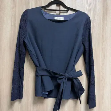 네이비 레이스 슬리브 셋업