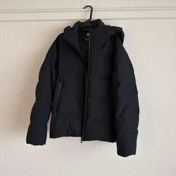UNIQLO 후드 부착 다운 자켓 블랙
