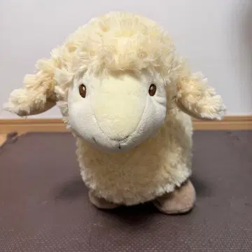 Animal Alley 양 봉제 인형 토이저러스