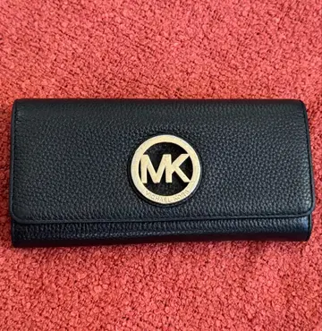 즉시 구매 가능! MICHAEL KORS 블랙 장지갑