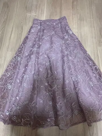 MISCH MASCH 루프 라메 자수 스커트